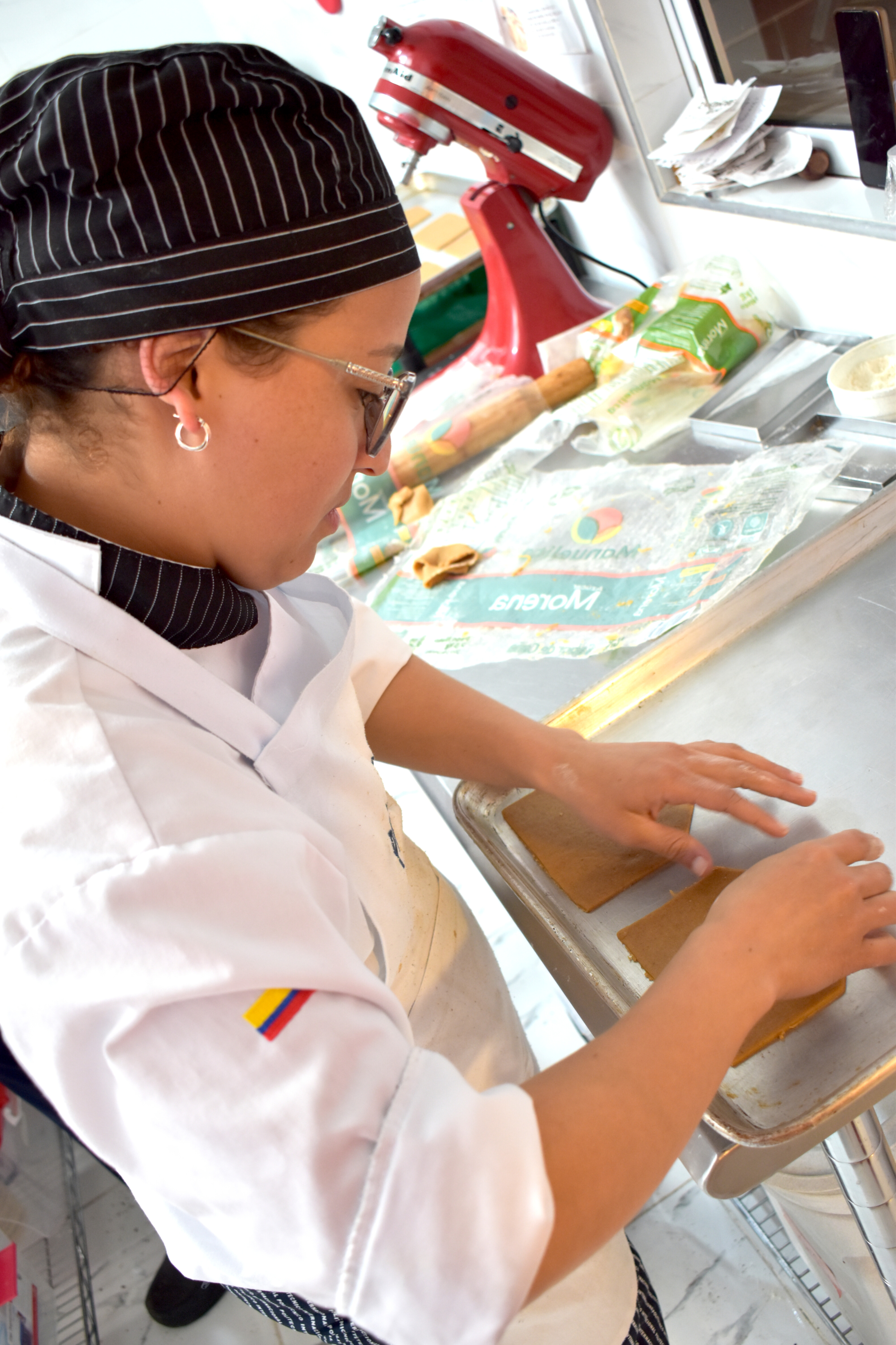 Profesionales de la repostería creando momentos únicos